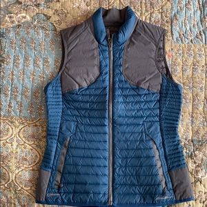 Down vest..Eddie Bauer storm down 700